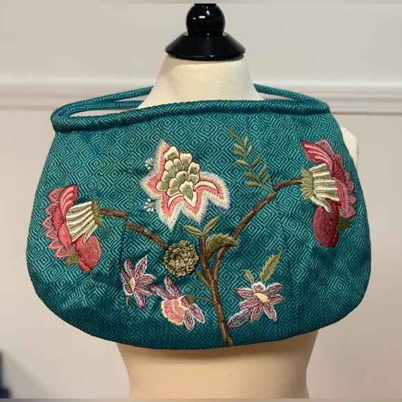 Moyna Handbag Floral Embroidery Boho Fairy Fairycore Mermaidcore Tapestry - Picture 10 of 10